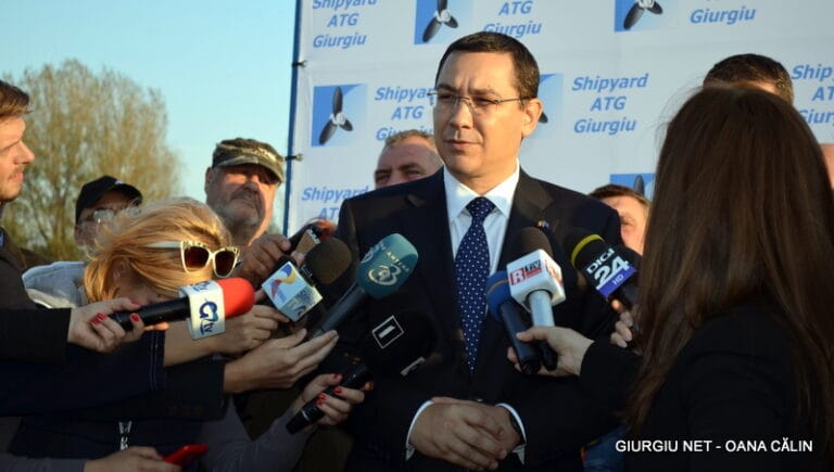 Premierul Victor Ponta: „Trebuie să investim în portul, în municipiul şi în întreg judeţul Giurgiu!”
