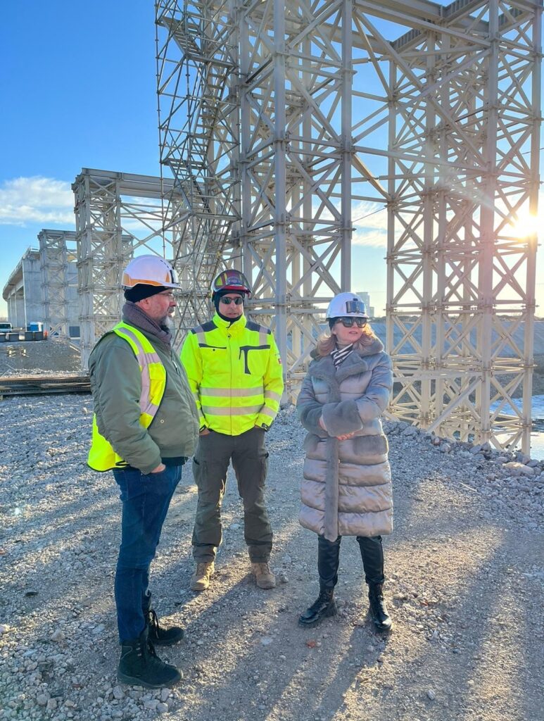 418793862 1545220636247383 5950202818700412736 N