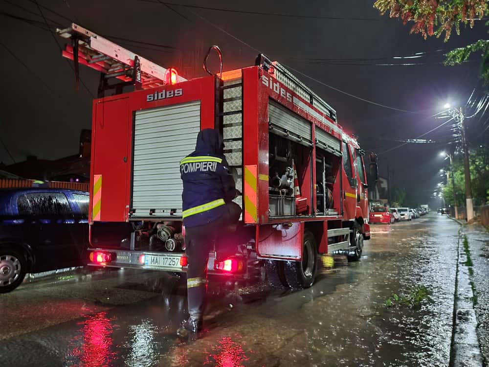 6f4c4454 fab8 4430 b941 f34b3c47f12d